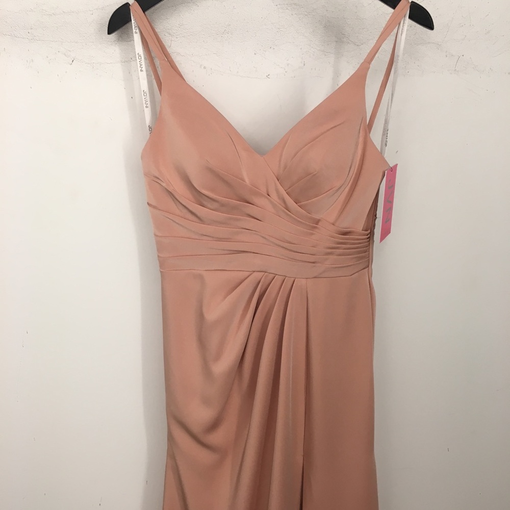 NWT Prom Gown 50428 by Jovani in Blush Size 4 - Picture 2 of 7